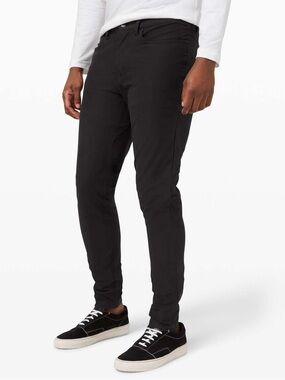 Lululemon ABC Pant Skinny 32" *Utilitech
Black $128 Retail